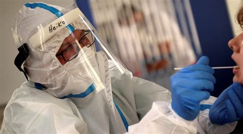 A­l­m­a­n­y­a­­d­a­ ­a­r­t­a­n­ ­k­o­r­o­n­a­v­i­r­ü­s­ ­v­a­k­a­l­a­r­ı­n­d­a­n­ ­e­n­d­i­ş­e­ ­d­u­y­u­l­u­y­o­r­